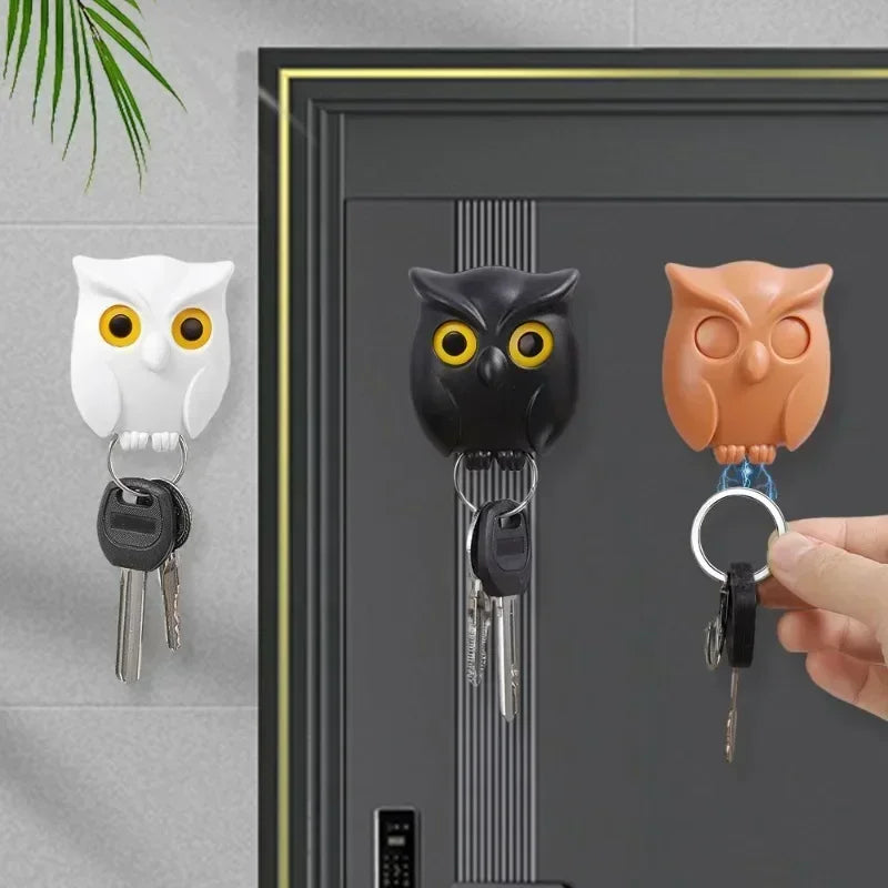 OWL KEY HOLDER - AUTOMATIC OPEN CLOSE EYES